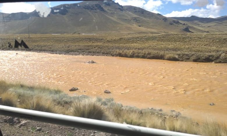 Photo of Puno: Nuevamente río Chacapalca – Hatun ayllu de color amarillento. Acusan a minera Aruntani.
