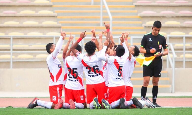 Photo of Final de Copa Perú: Alfonso Ugarte vs. ADT jugarán por el ascenso a Liga 1, jugadores puneños destacan, dentro de ellos un Macareño