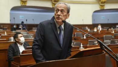 Photo of Carlos Gallardo: Pleno del Congreso censuró al ministro de Educación por filtración de la prueba docente